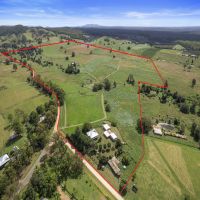 Standout quality farm with very high carrying capacity over 165 Acres!