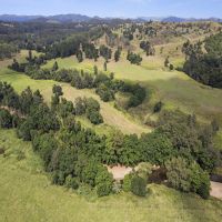 317 Acres (128.387ha) with approx. 1.7km of Direct Mary River Frontage